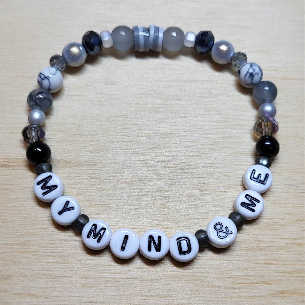 My Mind & Me- Selena Gomez Friendship Bracelet, Size 7"